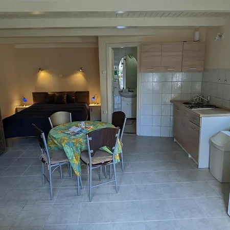 Magic Vendeghaz Guest house